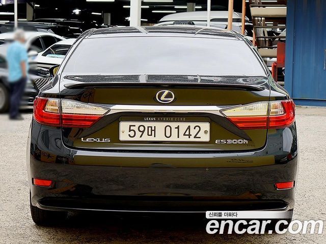 Lexus ES Supreme XV60 — пробег 178 377 км — фото 2 из 5