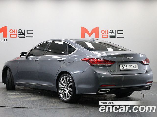 Hyundai Genesis из Кореи Encar