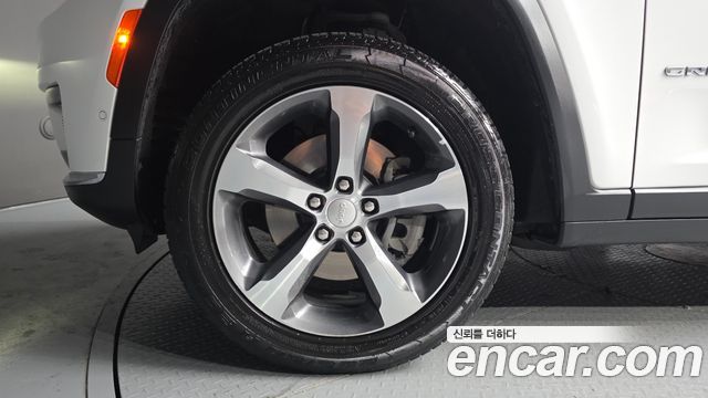 Jeep Cherokee из Кореи Encar