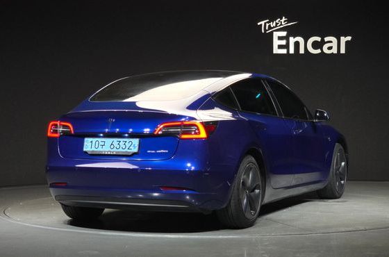 Tesla Model 3 Long Range AWD — пробег 149 577 км — фото 2 из 5