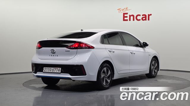 Hyundai Ioniq из Кореи Encar