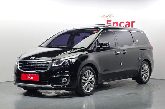 Kia Carnival 9-seater Prestige — пробег 121 922 км — фото 1 из 5