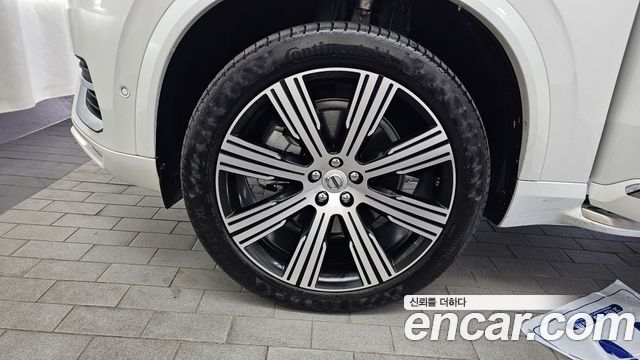 Volvo XC90 B6 Ultimate Bright — пробег 12 019 км — фото 5 из 5