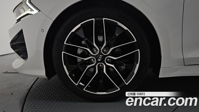 Kia K5 из Кореи Encar