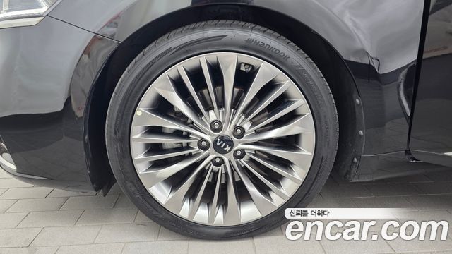 Kia K7 из Кореи Encar