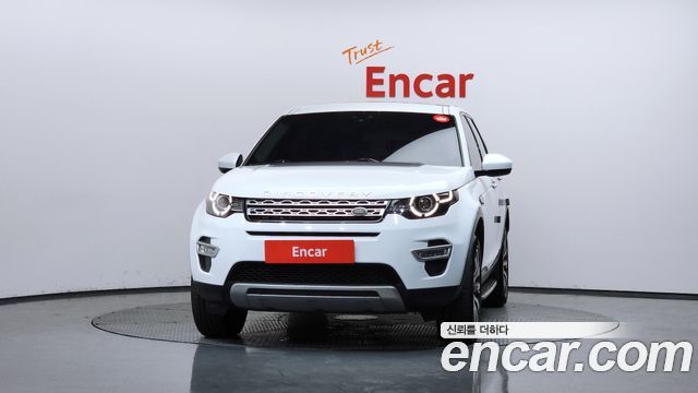 Land Rover Discovery Sport 2.0 TD4 HSE Luxury — пробег 74 602 км — фото 3 из 5