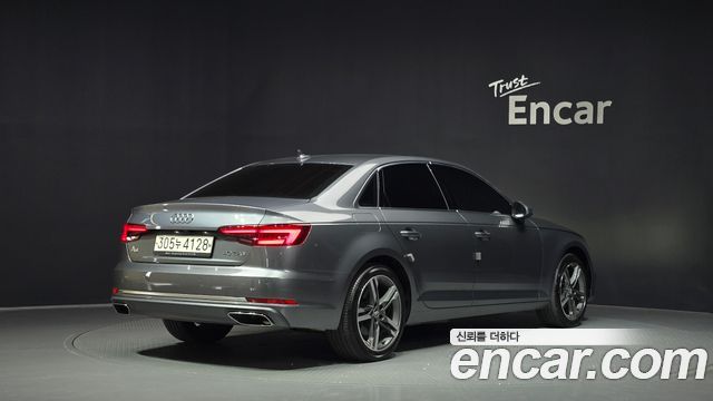 Audi A4 40 TFSI Premium — пробег 43 907 км — фото 2 из 5