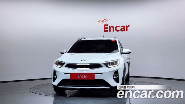 Kia Stonic из Кореи Encar