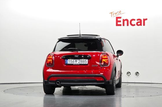 Mini Cooper 클래식 플러스 3rd — пробег 9 264 км — фото 4 из 5
