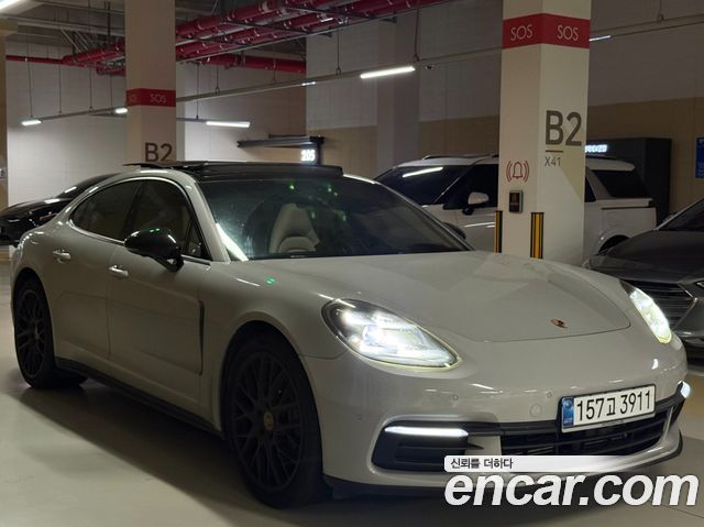 Porsche Panamera 3.0 AWD — пробег 119 050 км — фото 2 из 5
