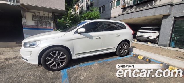 Volvo XC60 D5 AWD 1st — пробег 92 564 км — фото 5 из 5