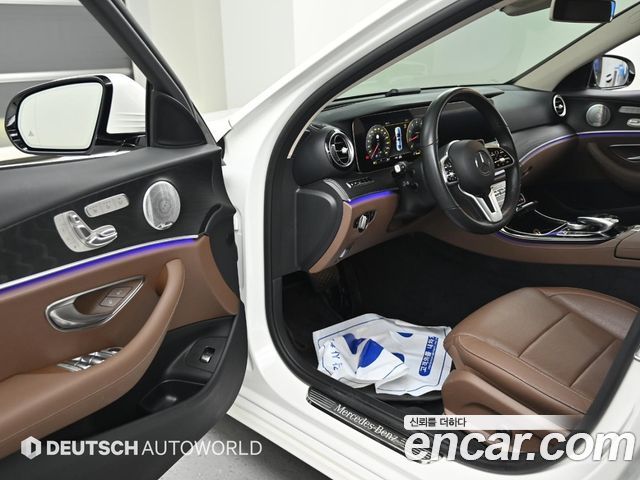 Mercedes-Benz E-Class из Кореи Encar