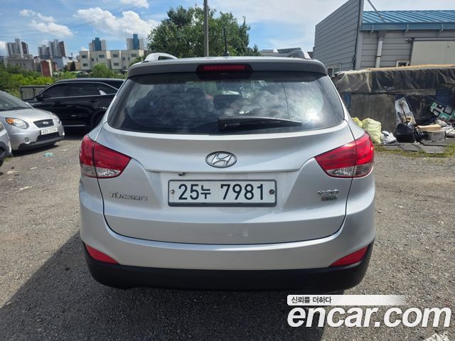 Hyundai Tucson Diesel 2WD X20 Luxury — пробег 115 612 км — фото 4 из 5