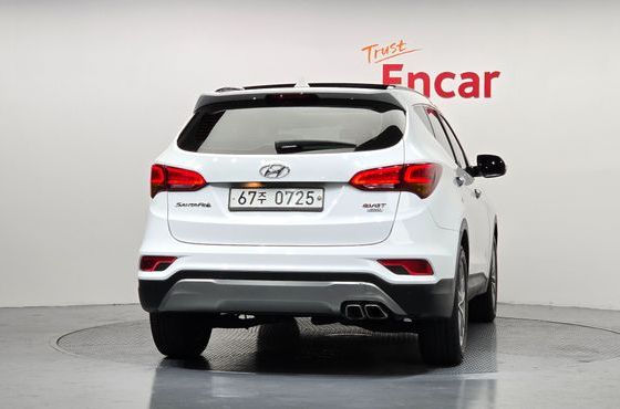 Hyundai Santafe Diesel 2.0 2WD Exclusive — пробег 107 893 км — фото 4 из 5