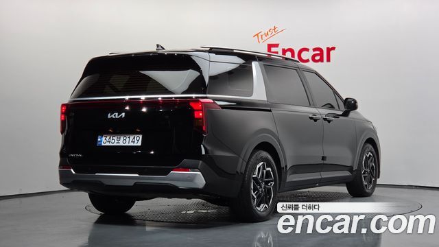 Kia Carnival 9-Seater Prestige — пробег 21 504 км — фото 2 из 5