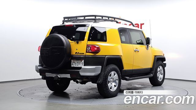 Toyota FJ Cruiser из Кореи Encar