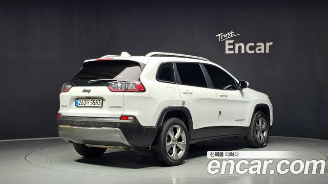 Jeep Cherokee из Кореи Encar