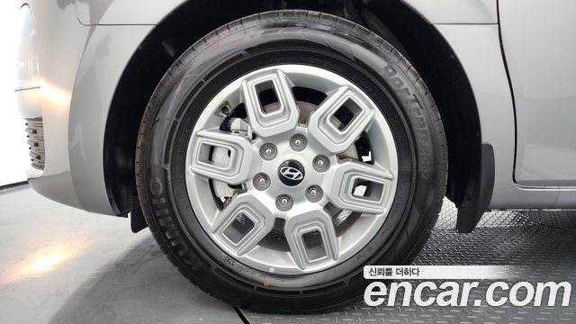 Hyundai Staria из Кореи Encar