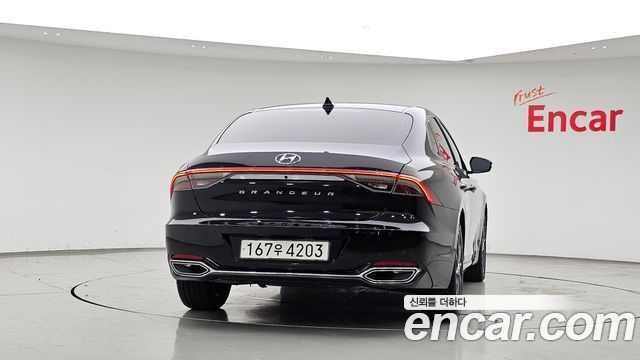 Hyundai Grandeur из Кореи Encar