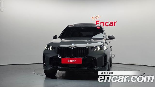 BMW X5 xDrive 40i M Sport Pro — пробег 5 175 км — фото 3 из 5