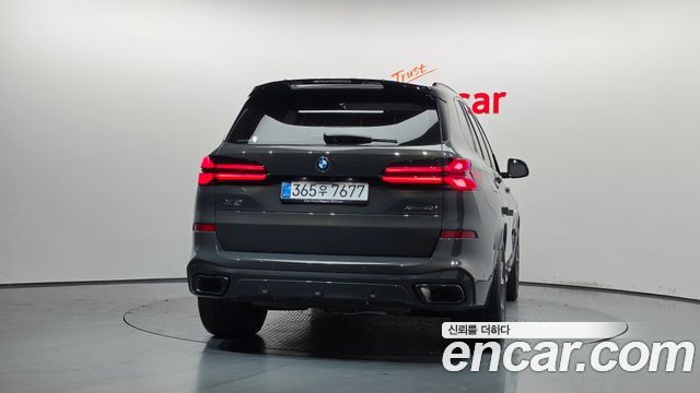 BMW X5 xDrive 40i M Sport Pro — пробег 5 175 км — фото 4 из 5
