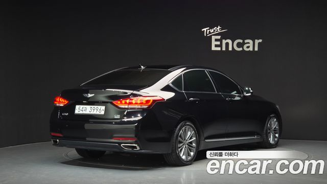 Hyundai Genesis из Кореи Encar