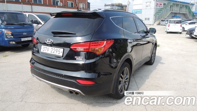 Hyundai Santafe Diesel(e-VGT) 2.2 4WD Exclusive — пробег 177 497 км — фото 4 из 5