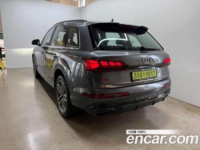 Audi Q7 55 TFSI Quattro Premium — пробег 1 243 км — фото 4 из 5