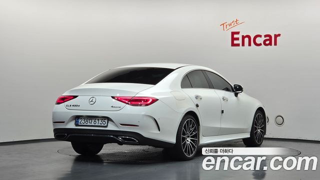 Mercedes-Benz CLS-Class CLS400d 4MATIC AMG Line — пробег 72 964 км — фото 2 из 5