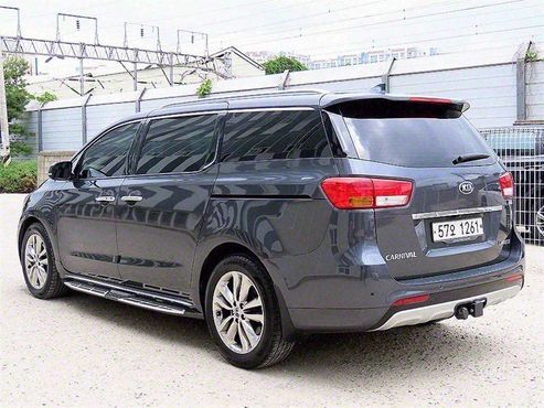 Kia Carnival 7-seater Limousine President — пробег 170 286 км — фото 3 из 5