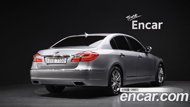 Hyundai Genesis из Кореи Encar