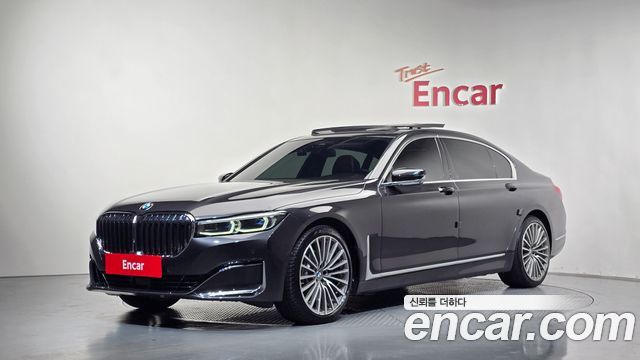 BMW 7-Series 740Li xDrive Design Pure Excellence — пробег 93 590 км — фото 1 из 5