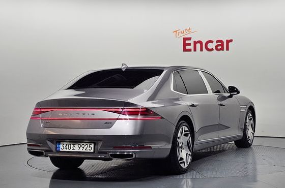 Genesis G90 Gasoline 3.5 Turbo e-S/C AWD LWB — пробег 29 799 км — фото 2 из 5