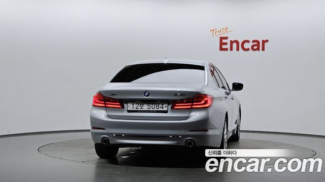 BMW 5-Series 530i xDrive Luxury Plus — пробег 79 108 км — фото 4 из 5