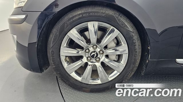 Hyundai Equus из Кореи Encar