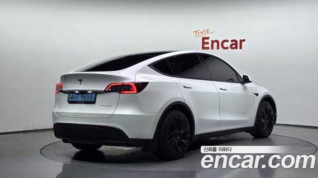 Tesla Model Y Long Range AWD — пробег 98 059 км — фото 2 из 5