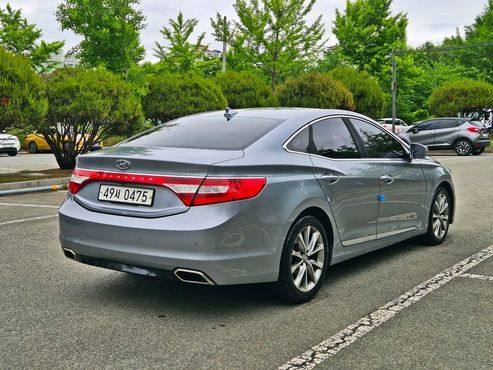 Hyundai Grandeur HG300 Premium — пробег 180 938 км — фото 3 из 5