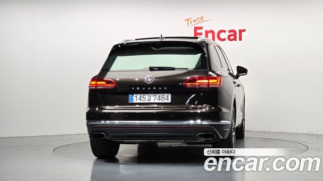 Volkswagen Touareg 3.0 TDI Prestige — пробег 144 237 км — фото 4 из 5