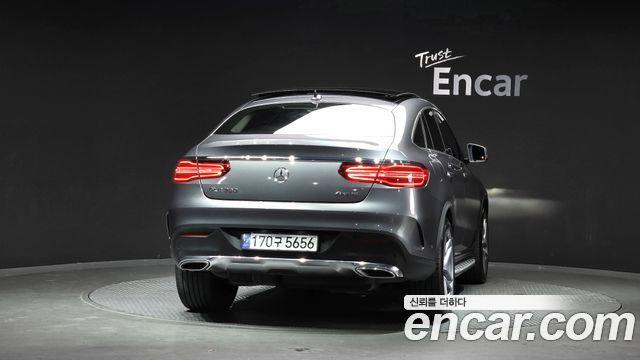 Mercedes-Benz GLE-Class GLE350 d 4MATIC Coupe — пробег 64 460 км — фото 4 из 5