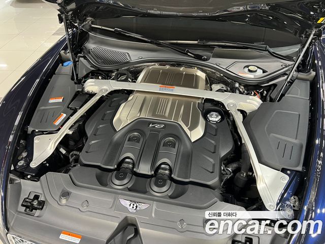 Bentley Continental 4.0 GT — пробег 34 800 км — фото 4 из 5