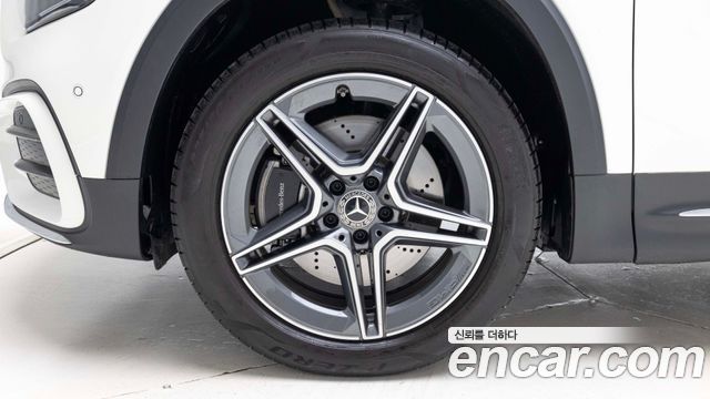 Mercedes-Benz GLB-Class из Кореи Encar