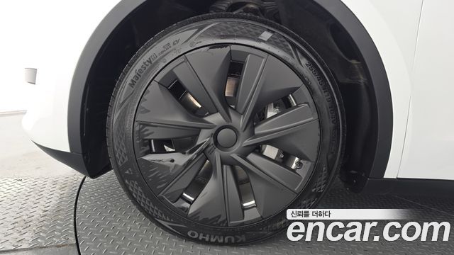 Tesla Model Y из Кореи Encar