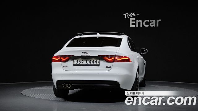 Jaguar XF из Кореи Encar