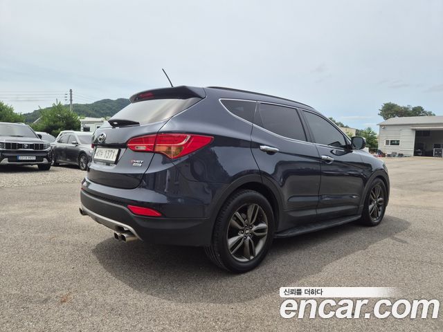Hyundai Santafe Diesel(e-VGT) 2.2 4WD Exclusive — пробег 178 620 км — фото 3 из 5