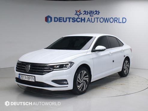 Volkswagen Jetta 1.4 TSI Premium — пробег 11 716 км — фото 1 из 5