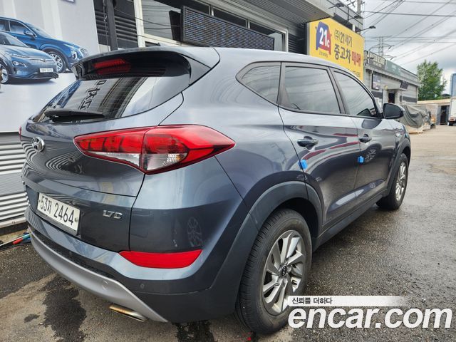 Hyundai Tucson Diesel 1.7 2WD Smart — пробег 154 481 км — фото 2 из 5
