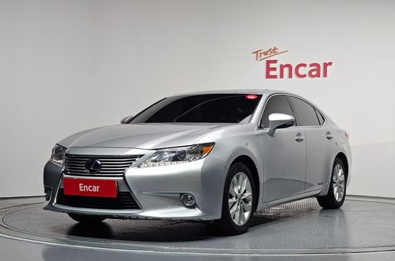 Lexus ES Supreme XV60 — пробег 164 137 км — фото 1 из 5