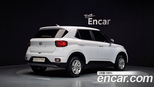 Hyundai Venue из Кореи Encar