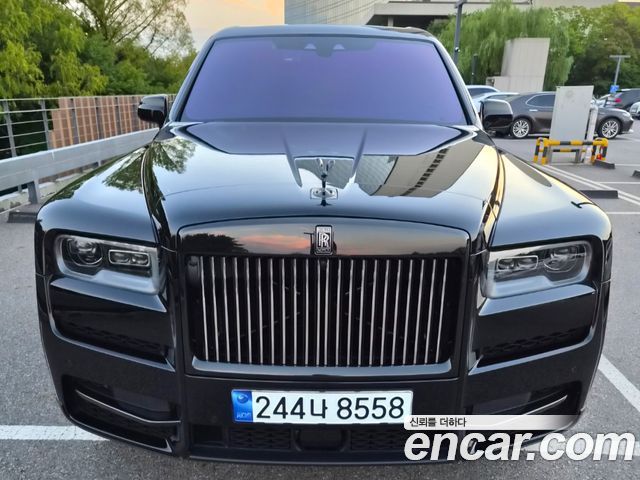 Rolls-Royce Cullinan 6.7 V12 Black Badge — пробег 4 000 км — фото 2 из 5