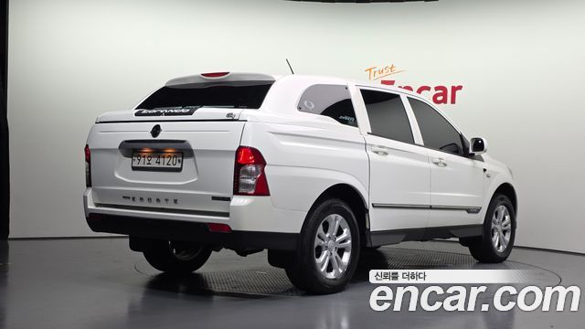 Ssangyong KORANDO 2.2 CX7 4WD Club — пробег 166 576 км — фото 2 из 5